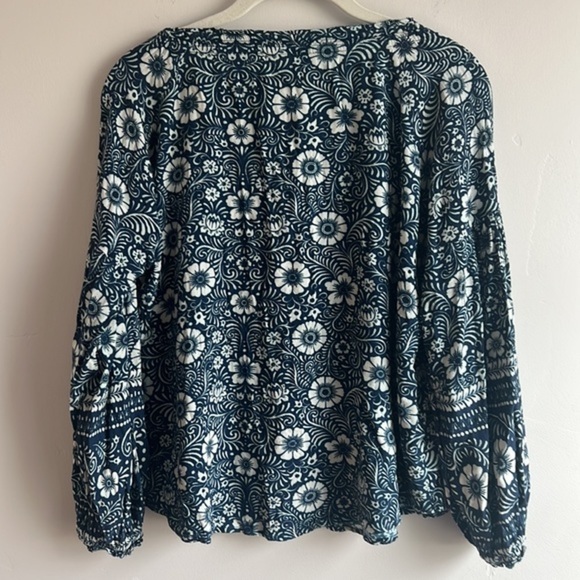 Tigerlily Australia palazzo flared pant and boho top blue floral two piece set - Picture 5 of 10